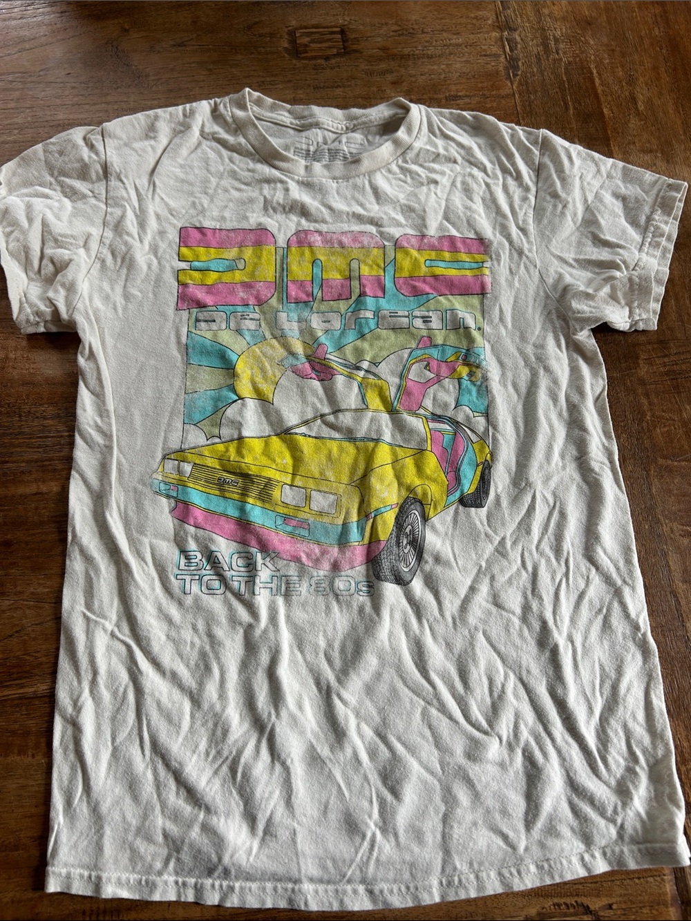 Retro DeLorean Graphic Small Tee - DMC Back to the 80s
